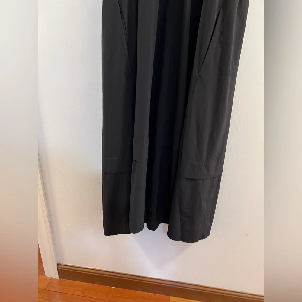 Athleta Elation V-Neck Hybrid Dress Black - Picture 8 of 16